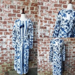 New A Loves A linen midindress. Size small